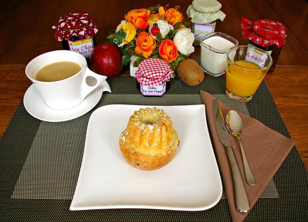 B&B Le Clos Des Raisins Beblenheim Bagian luar foto