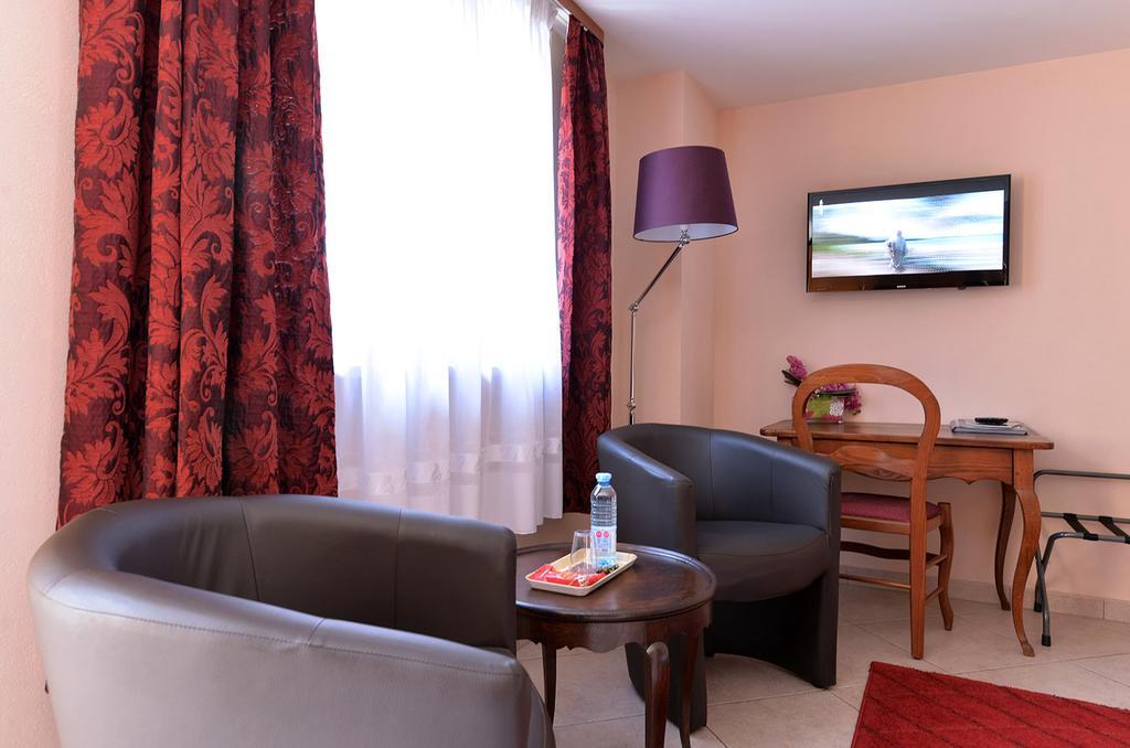 B&B Le Clos Des Raisins Beblenheim Bagian luar foto