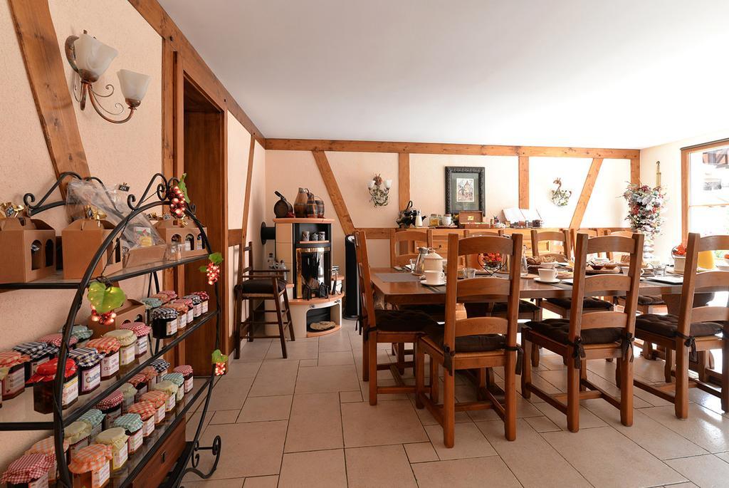 B&B Le Clos Des Raisins Beblenheim Bagian luar foto